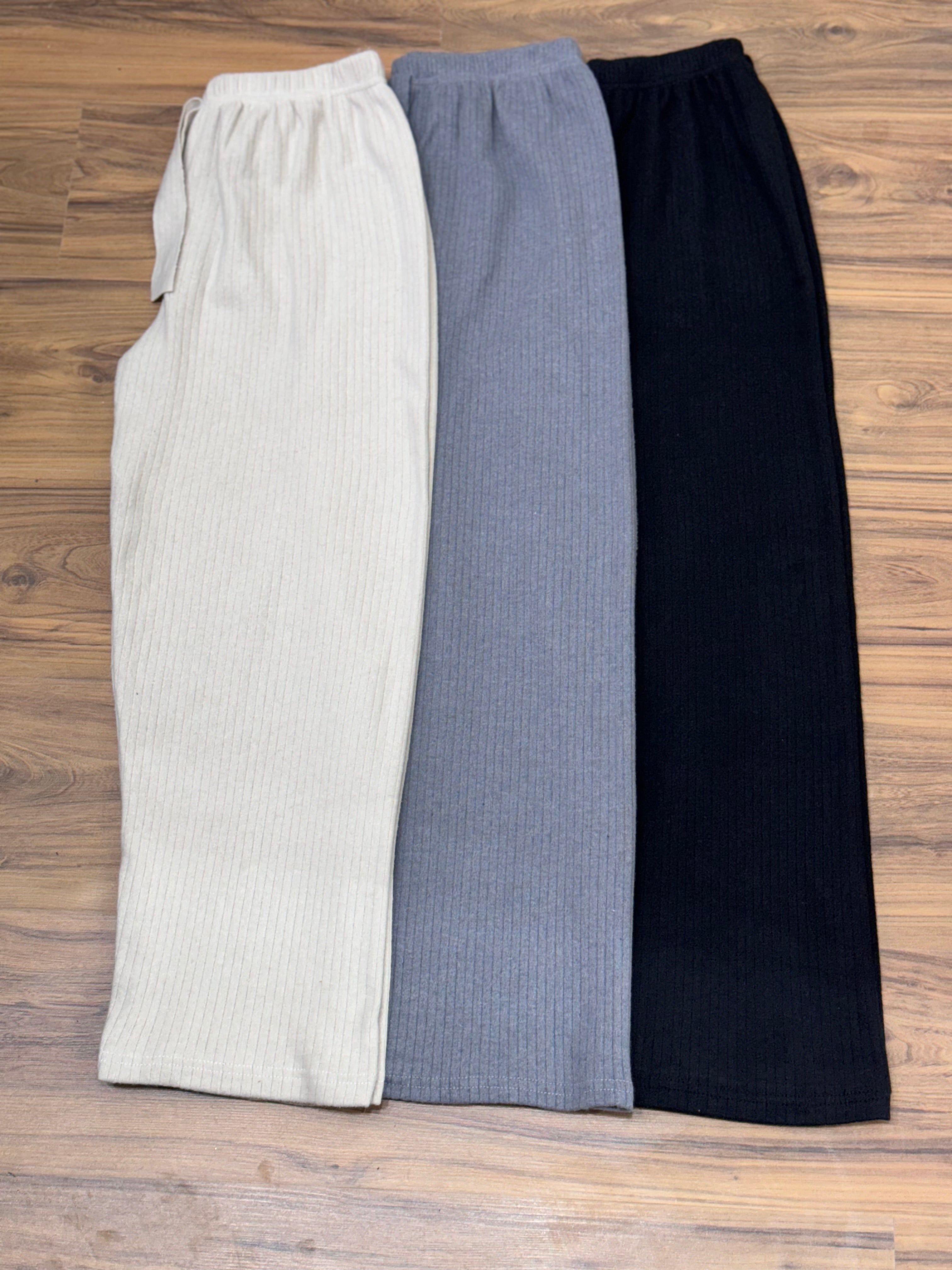 %100 Pamuklu Fitilli Interlok Kumaş Enine Boyuna Esnek Pijama Pantolon - 3 adet 600tl