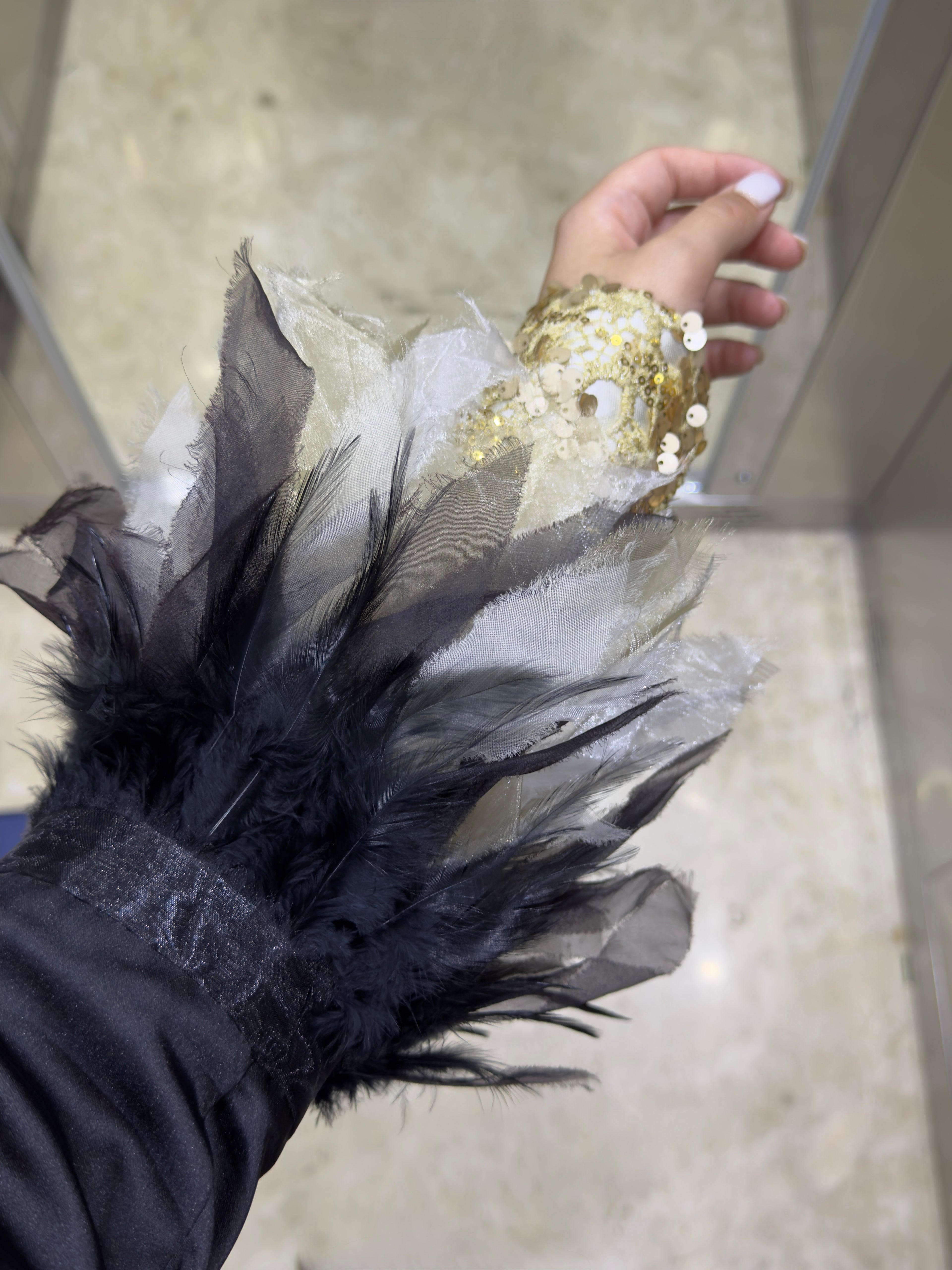 Özel Tasarım Tüylü Ceket ve İç Elbise Takım Abiye Düğün Nişan Kıyafeti