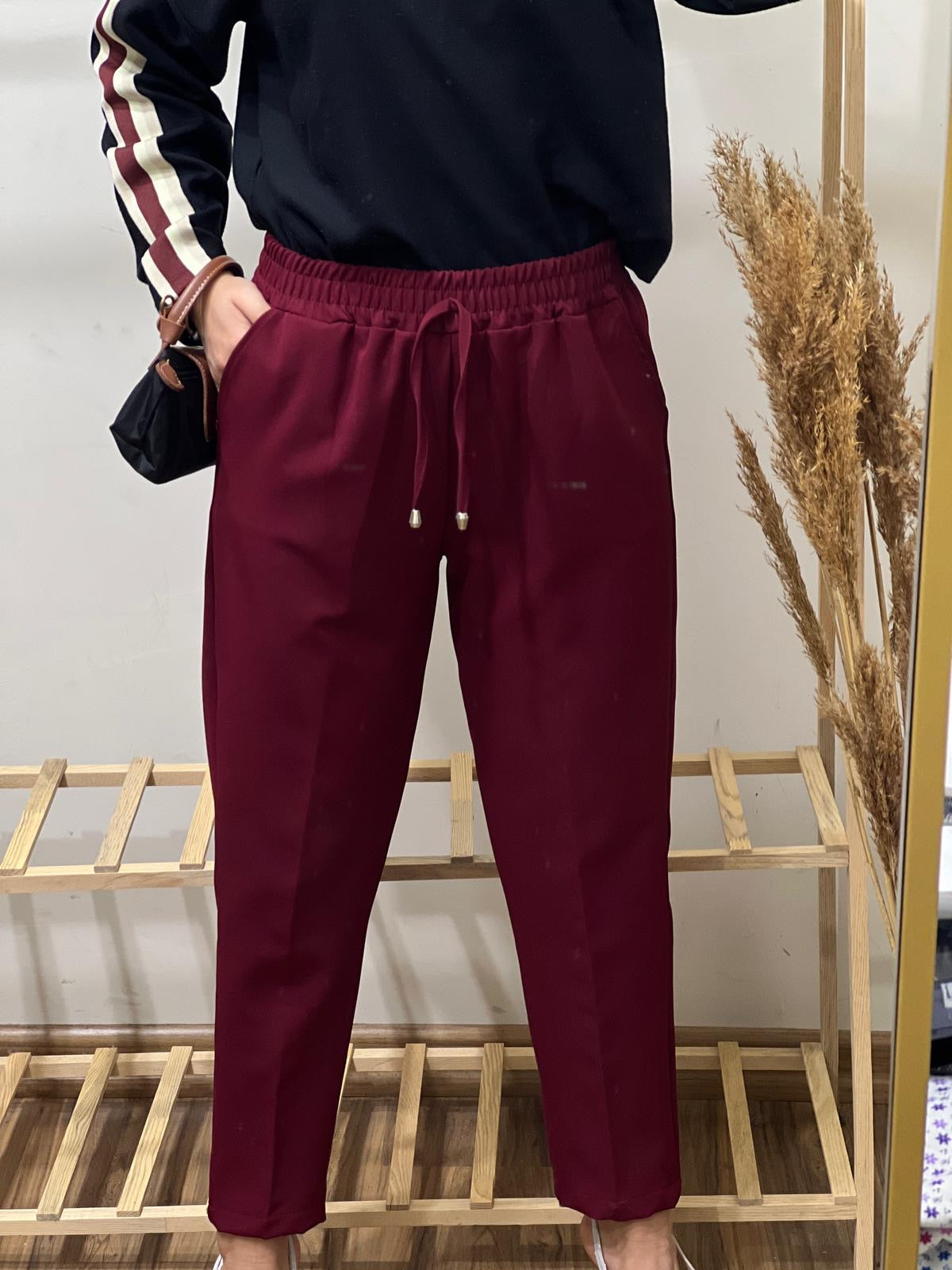 Her Kombinin Vazgeçilmezi: En Çok Satan Double Krep Kumaş Pantolon