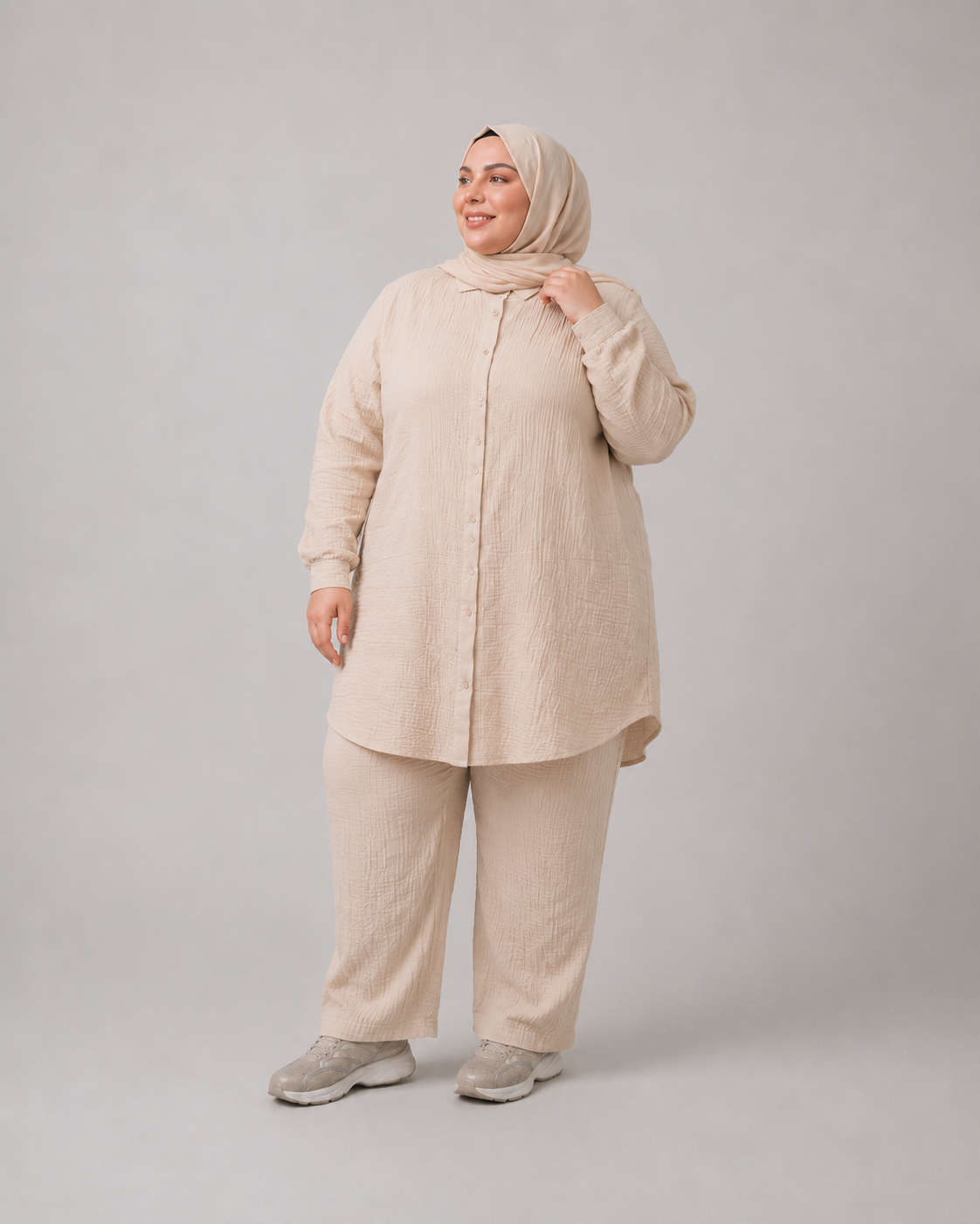 MUSLİN KUMAŞ UZUN DÜĞMELİ TUNİK