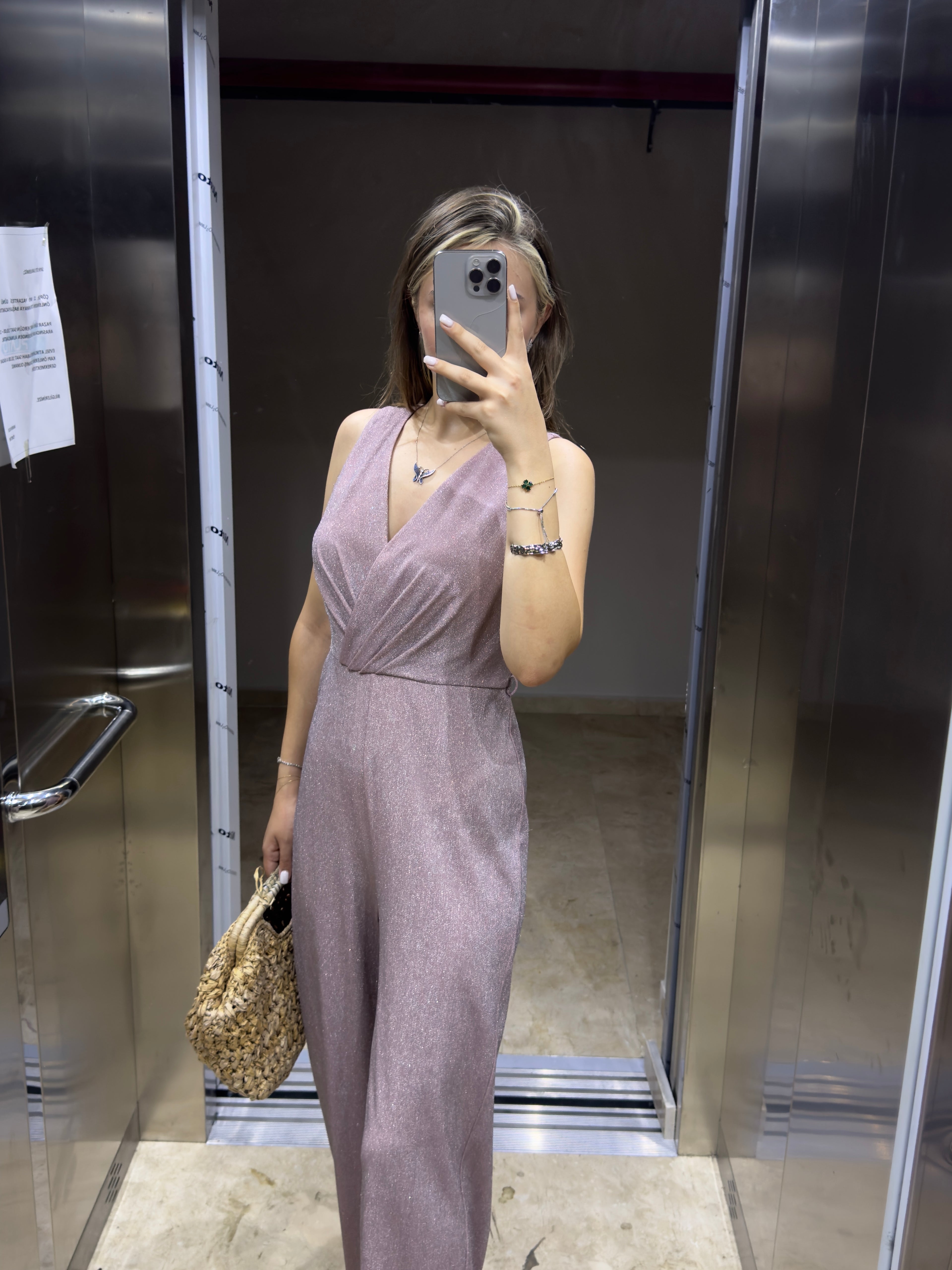 Kendinden Simli V Yaka Tulum