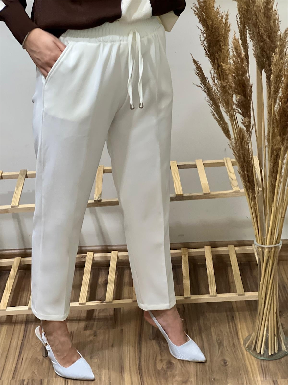 Her Kombinin Vazgeçilmezi: En Çok Satan Double Krep Kumaş Pantolon