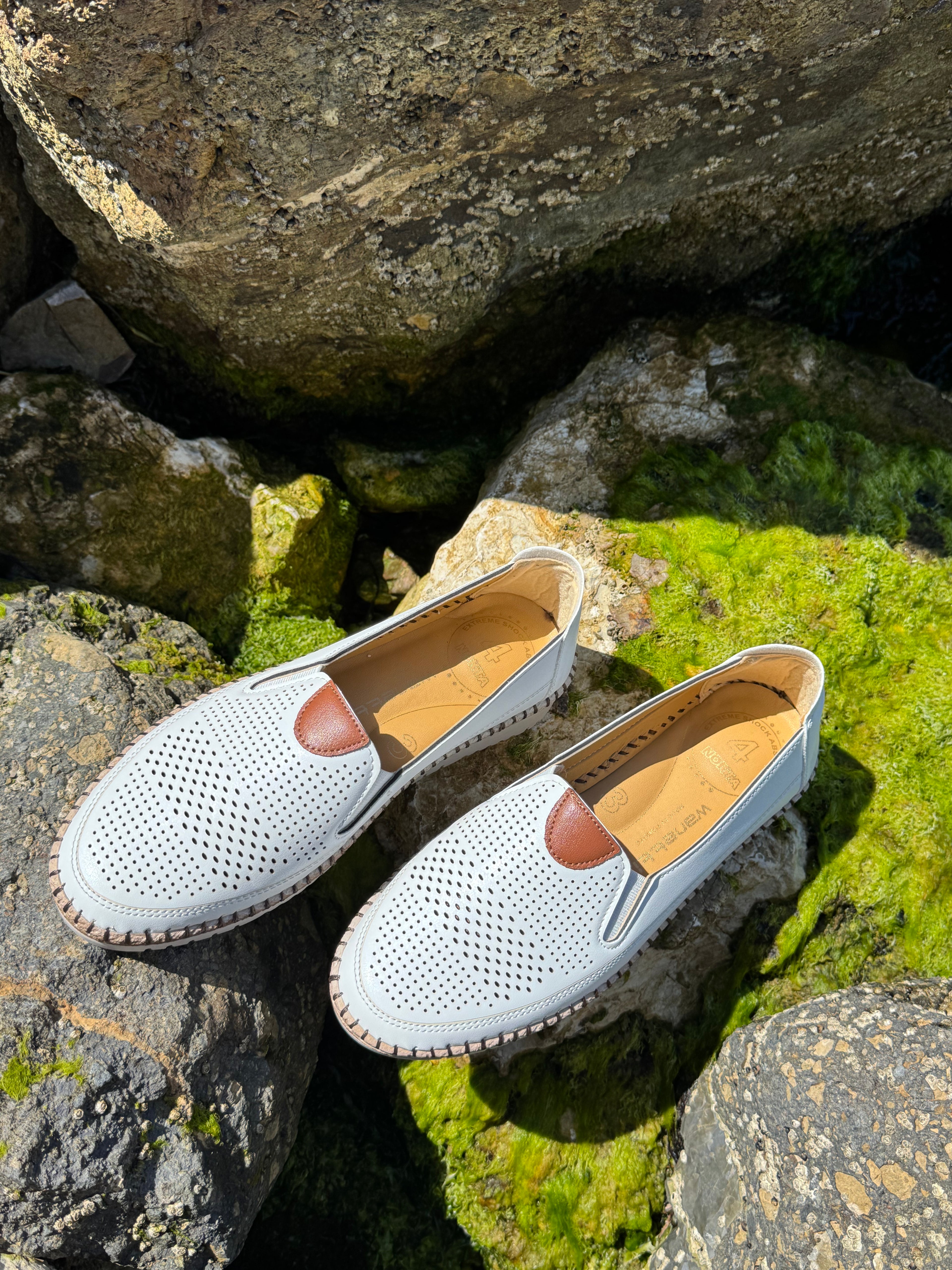 4 Nokta Destekli Ortopedik Günlük Ayakkabı – Topuk Dikeni & Taraklı Ayaklar İçin Özel Tasarım