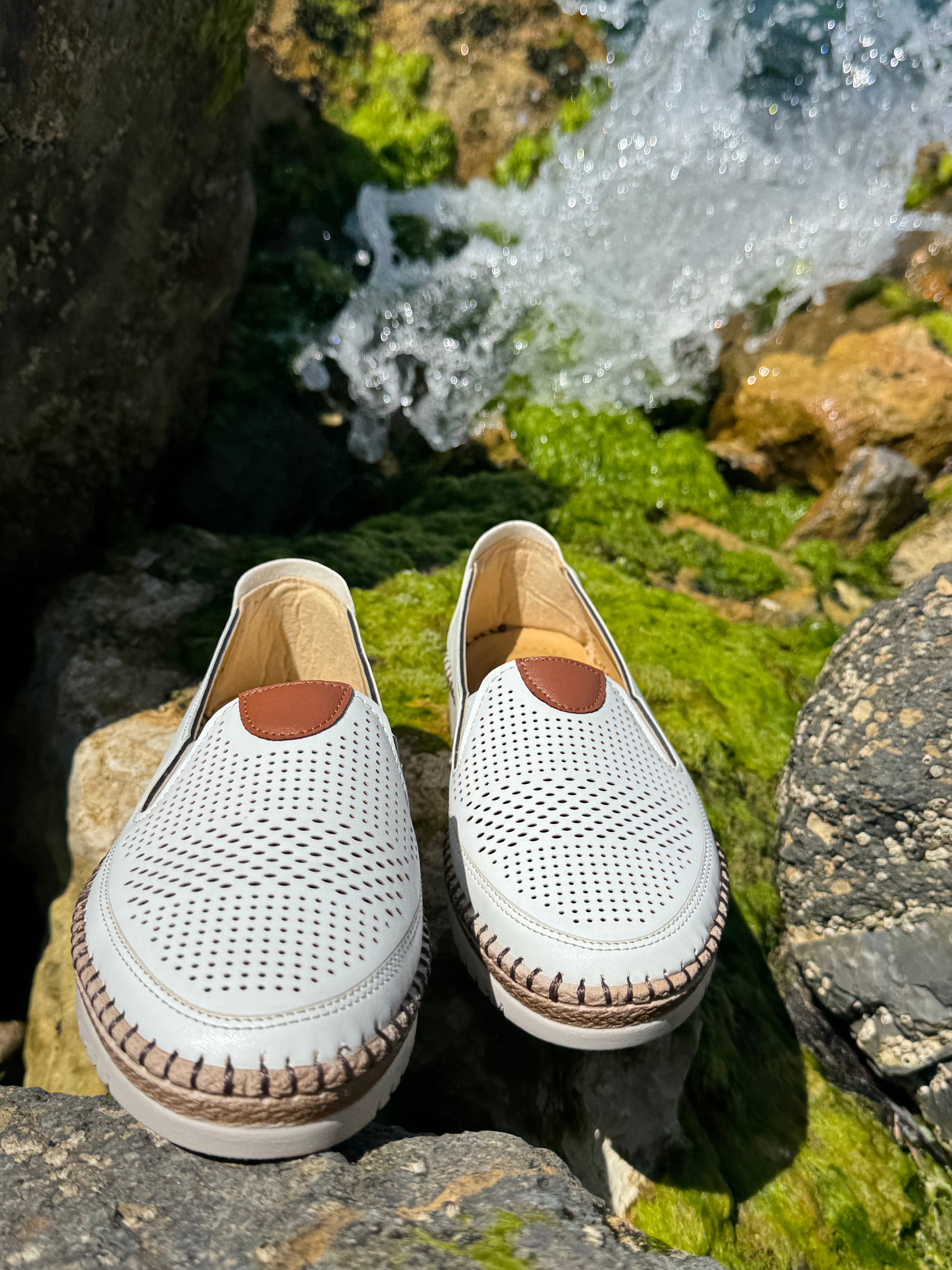 4 Nokta Destekli Ortopedik Günlük Ayakkabı – Topuk Dikeni & Taraklı Ayaklar İçin Özel Tasarım