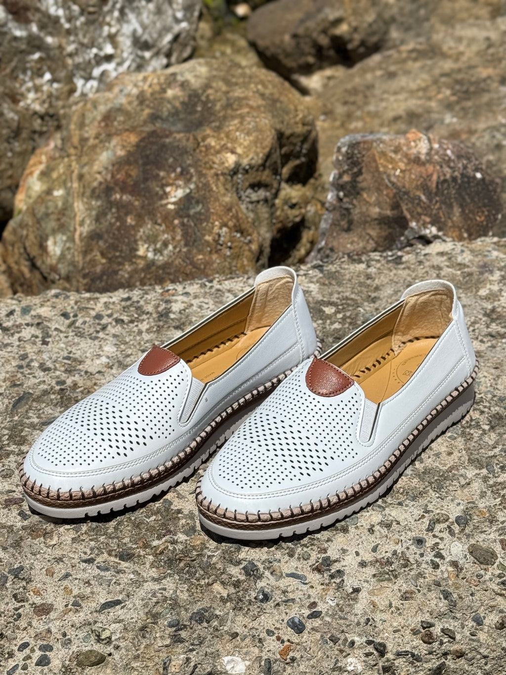 4 Nokta Destekli Ortopedik Günlük Ayakkabı – Topuk Dikeni & Taraklı Ayaklar İçin Özel Tasarım