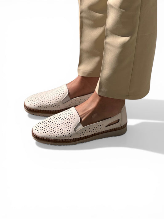 Ortopedik Delikli Yaz Ayakkabısı