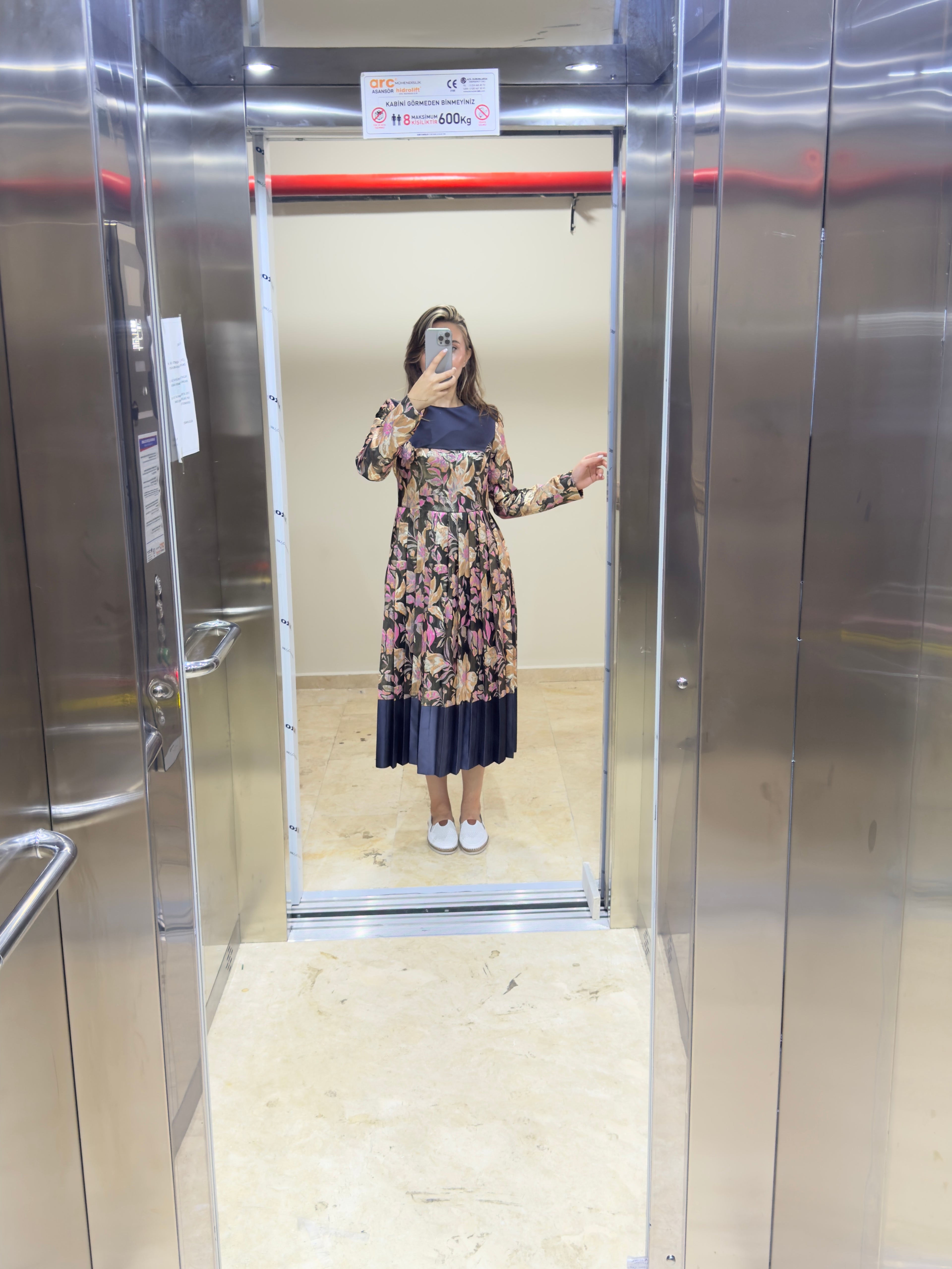 Çiçek Kaplamalı Saten Midi Boy Eteği Pliseli Özel Tasarım Abiye SON ADET