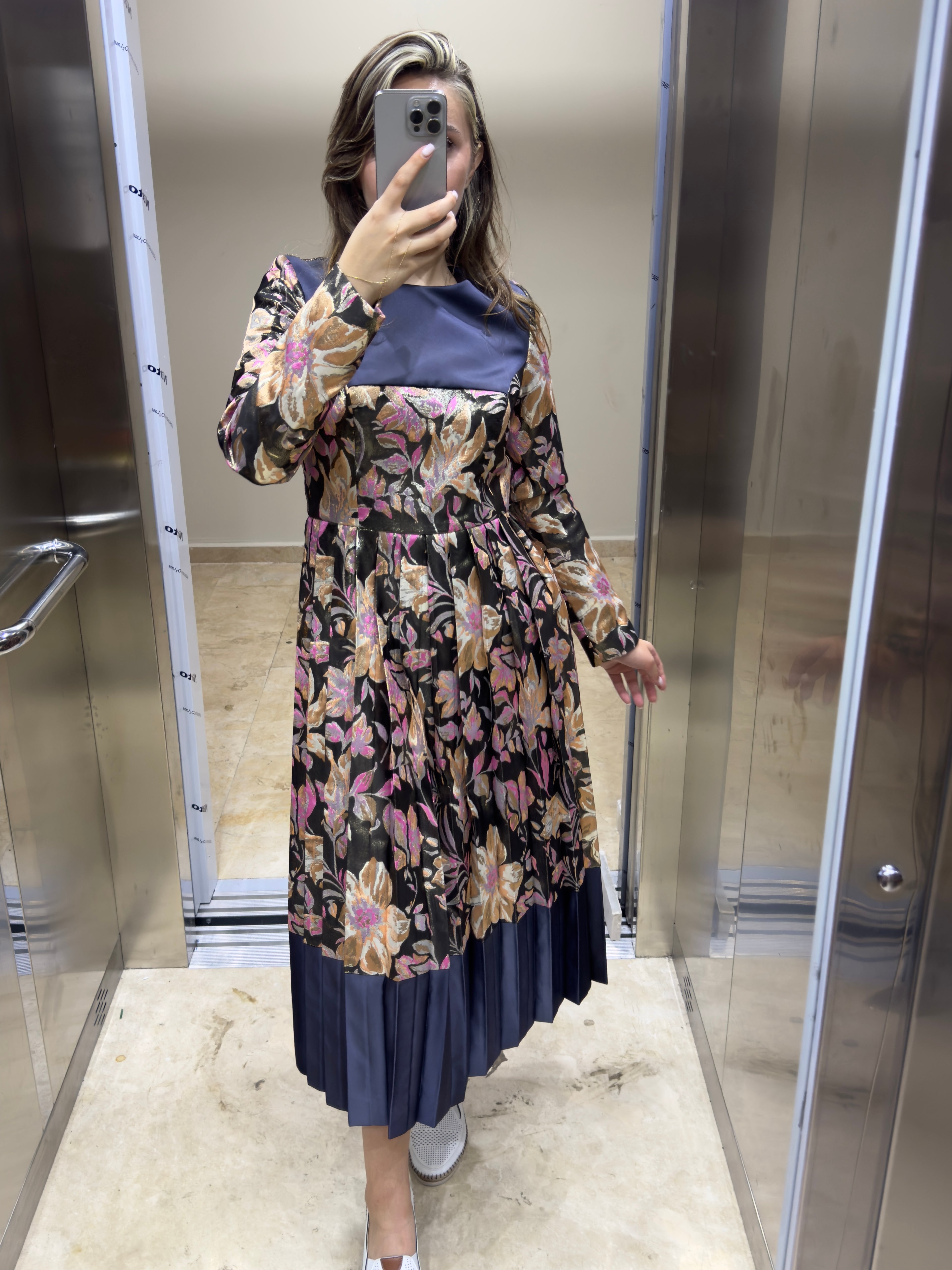 Çiçek Kaplamalı Saten Midi Boy Eteği Pliseli Özel Tasarım Abiye SON ADET