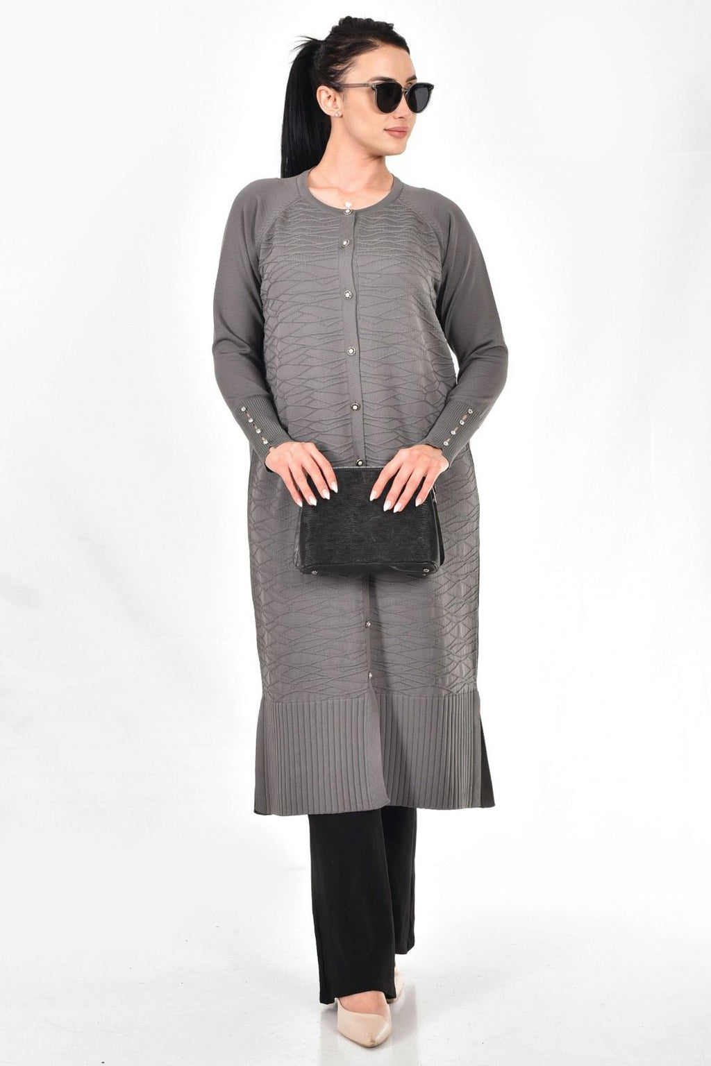 Merserize Kumaş Düğmeli Uzun Hırka