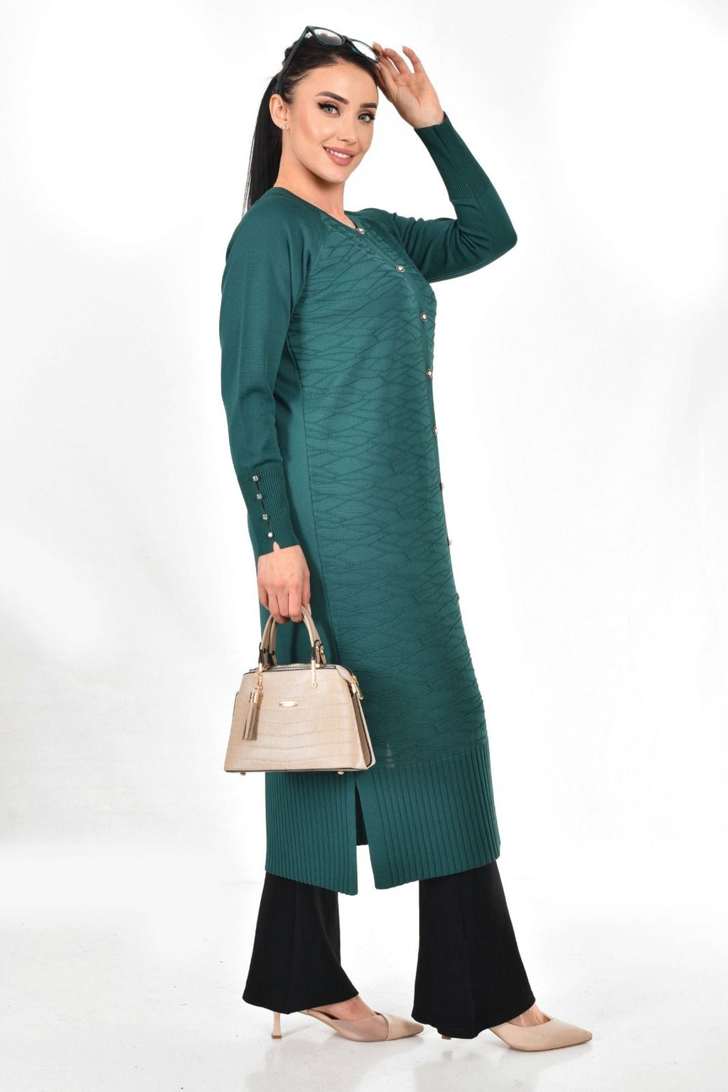 Merserize Kumaş Düğmeli Uzun Hırka