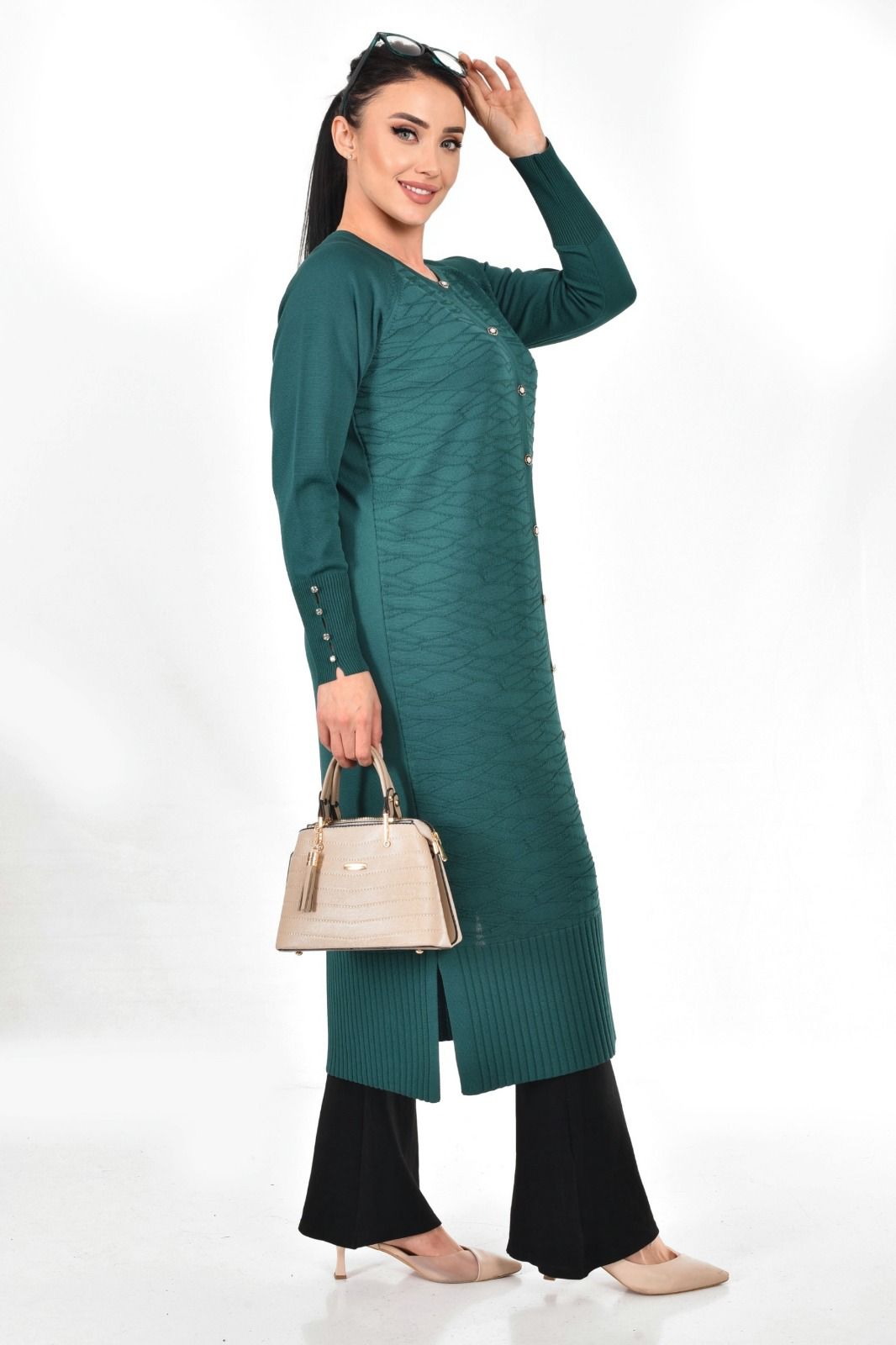 Merserize Kumaş Düğmeli Uzun Hırka