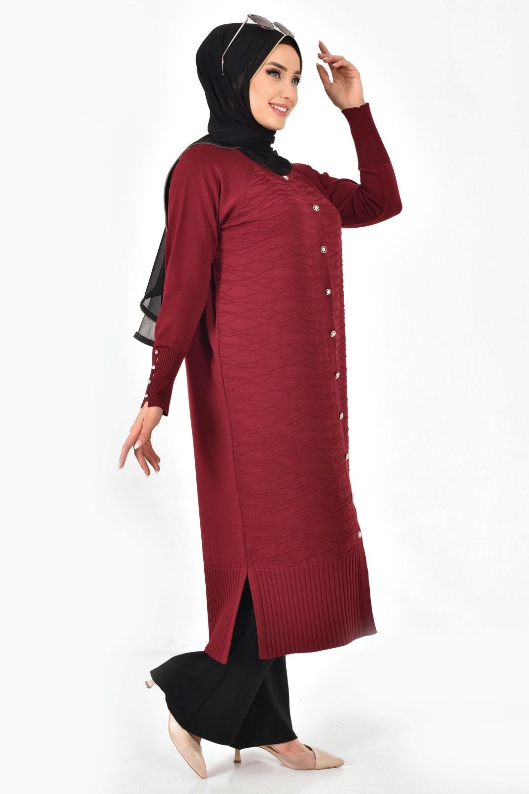 Merserize Kumaş Düğmeli Uzun Hırka