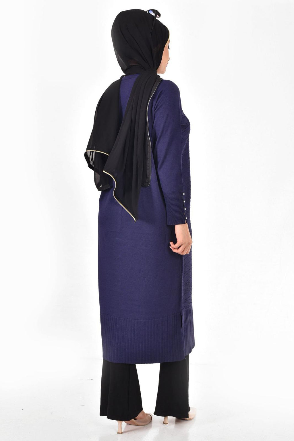 Merserize Kumaş Düğmeli Uzun Hırka