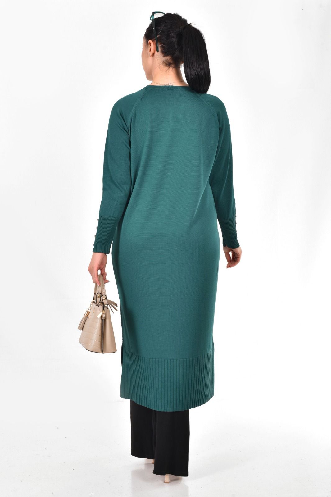 Merserize Kumaş Düğmeli Uzun Hırka