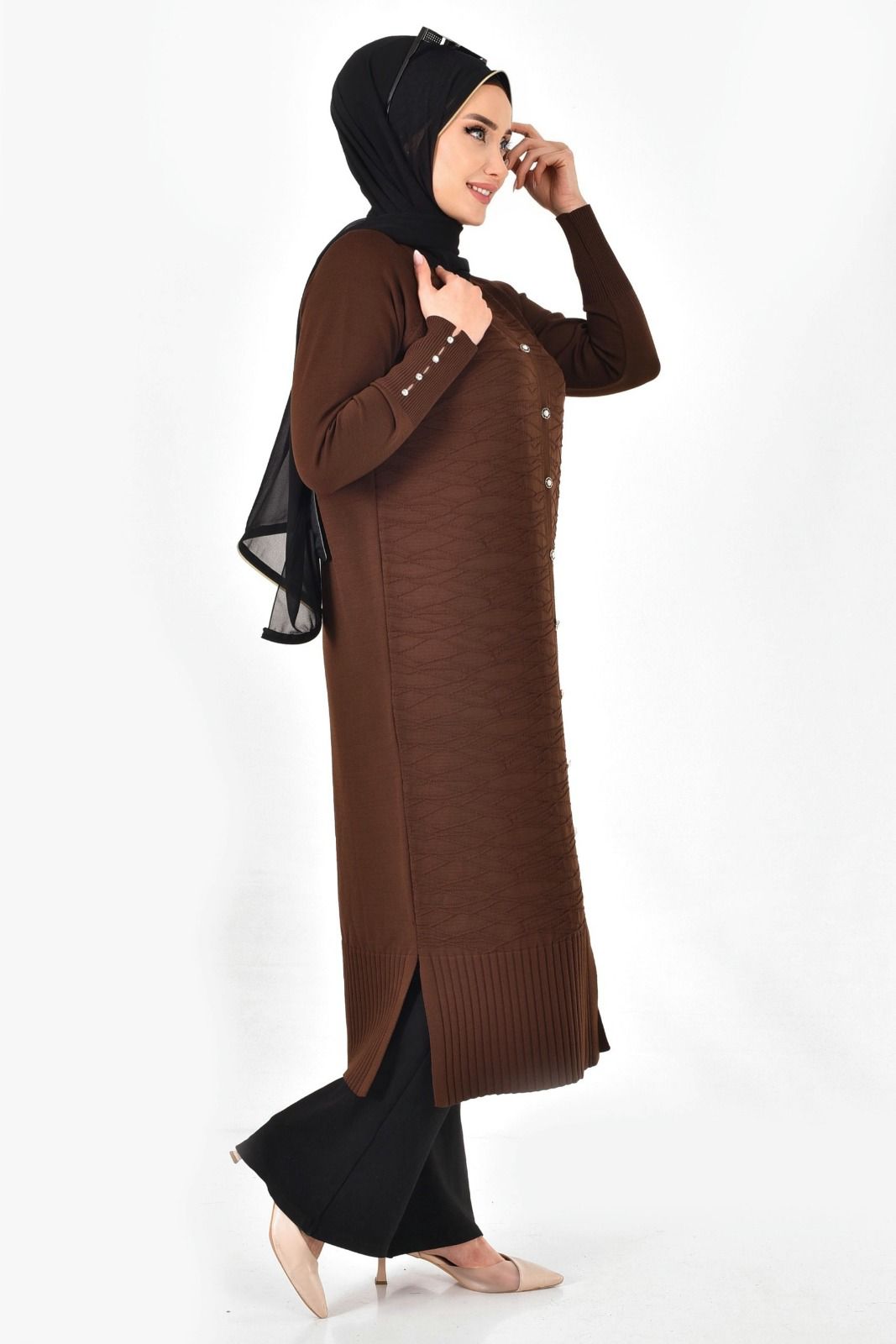 Merserize Kumaş Düğmeli Uzun Hırka