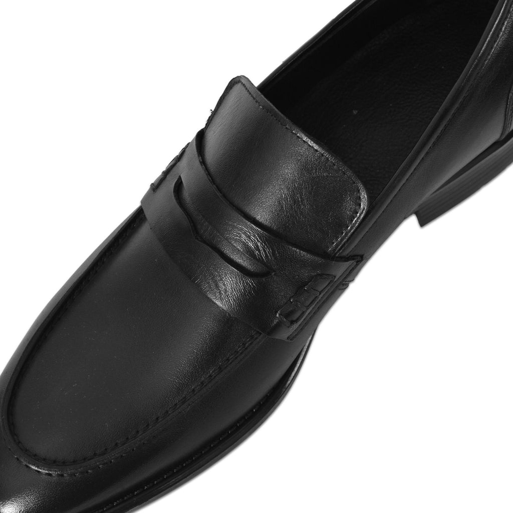 Siyah Deri Bağcıksız Klasik Erkek Ayakkabı