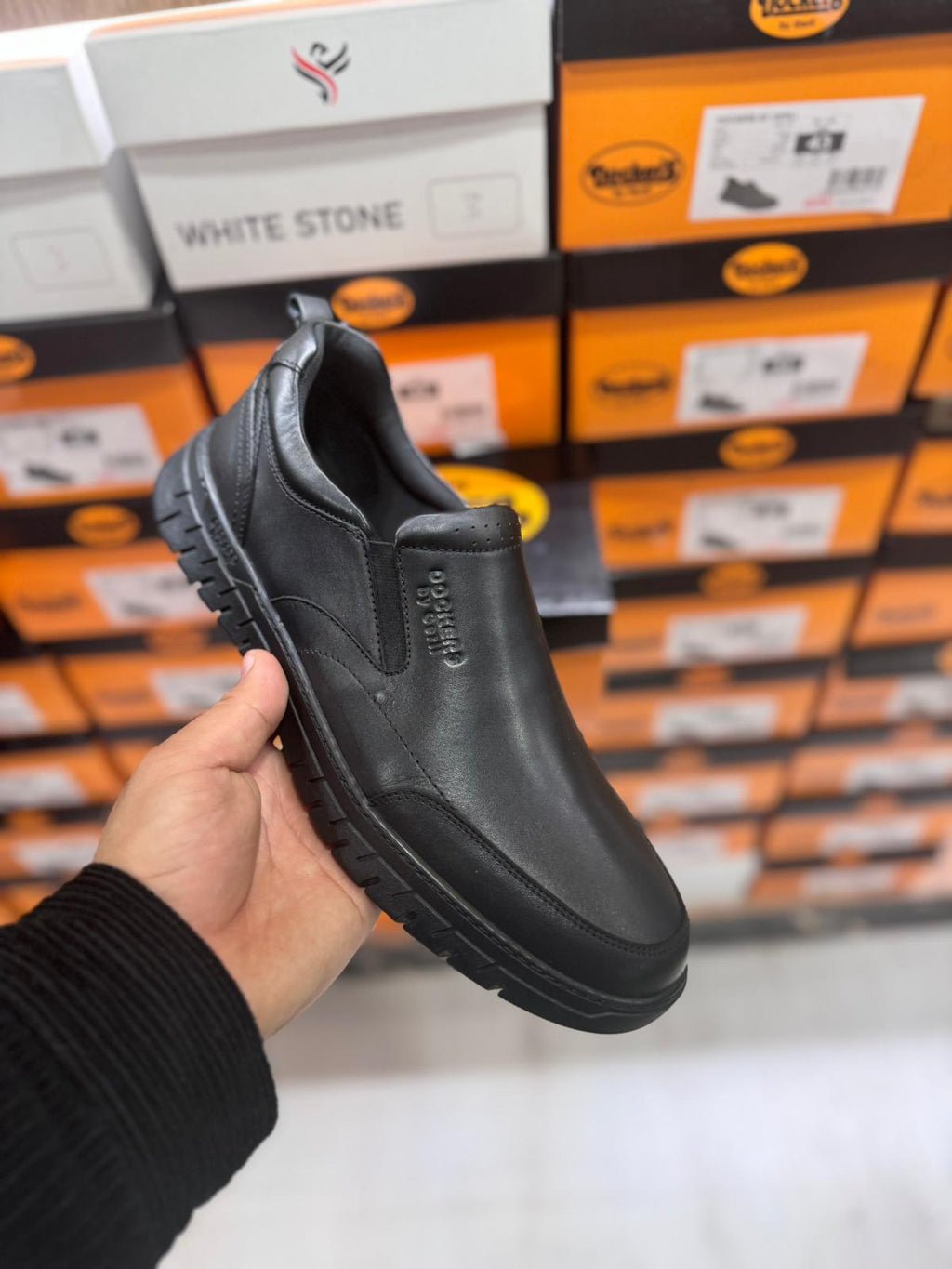 Siyah Deri Yandan Lastikli Ortopedik Baba Ayakkabısı Erkek Ayakkabı