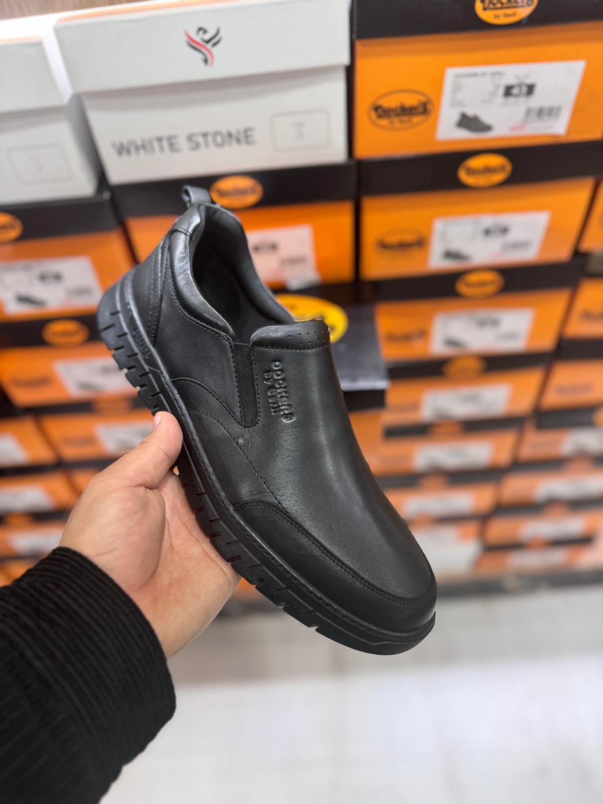 Siyah Deri Yandan Lastikli Ortopedik Baba Ayakkabısı Erkek Ayakkabı