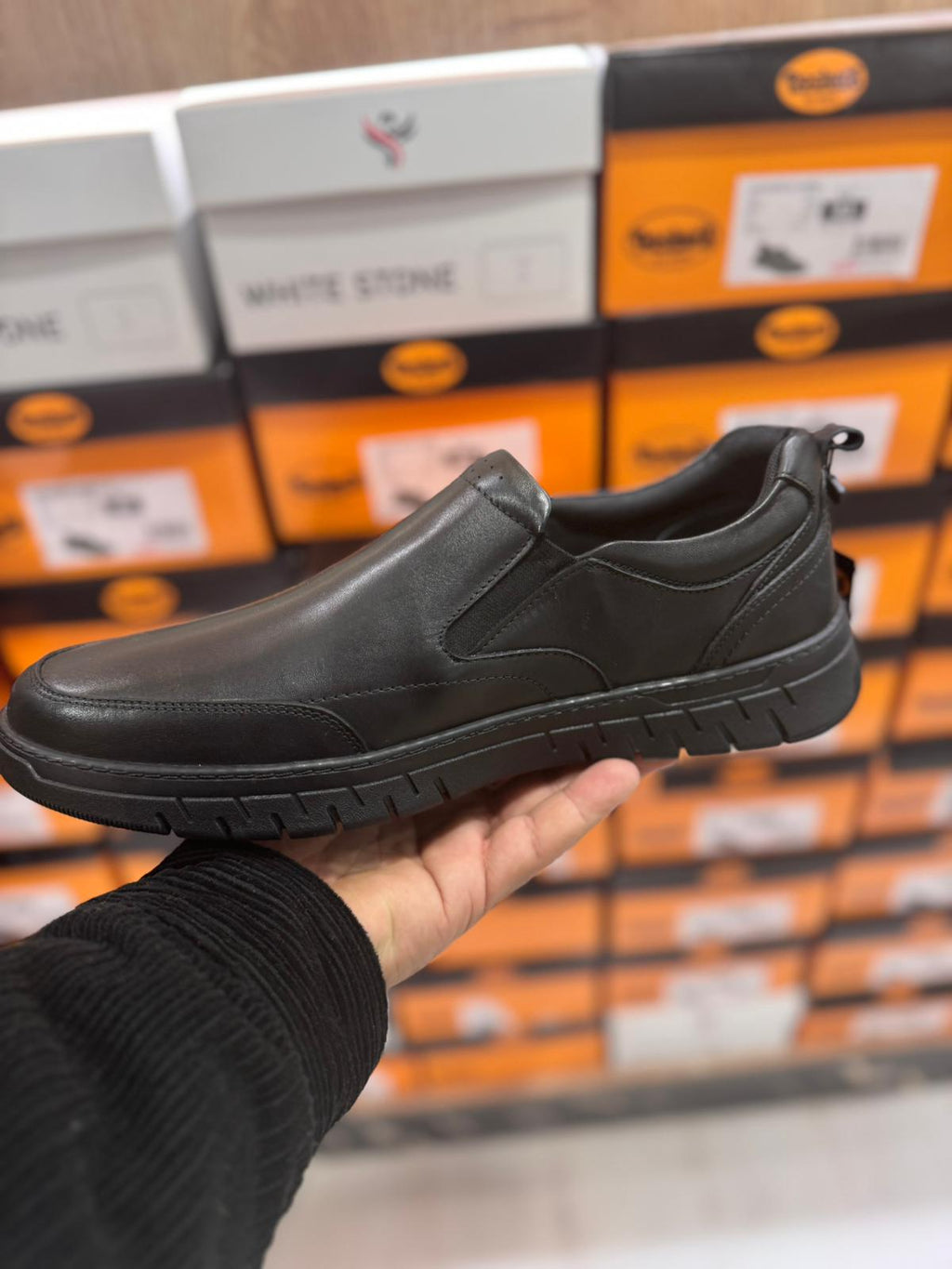 Siyah Deri Yandan Lastikli Ortopedik Baba Ayakkabısı Erkek Ayakkabı