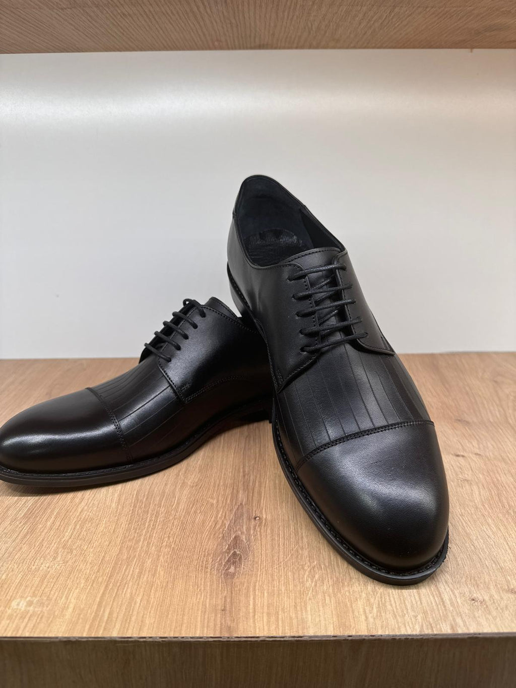 Hakiki Deri Şerit Detaylı Oxford Erkek Ayakkabı – Siyah