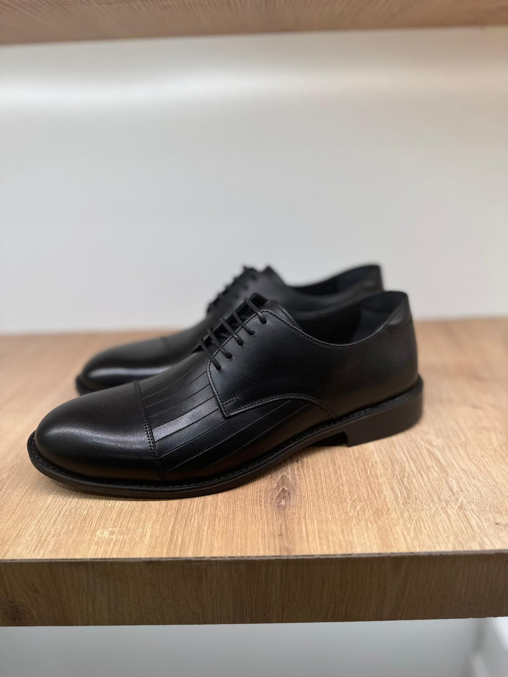 Hakiki Deri Şerit Detaylı Oxford Erkek Ayakkabı – Siyah