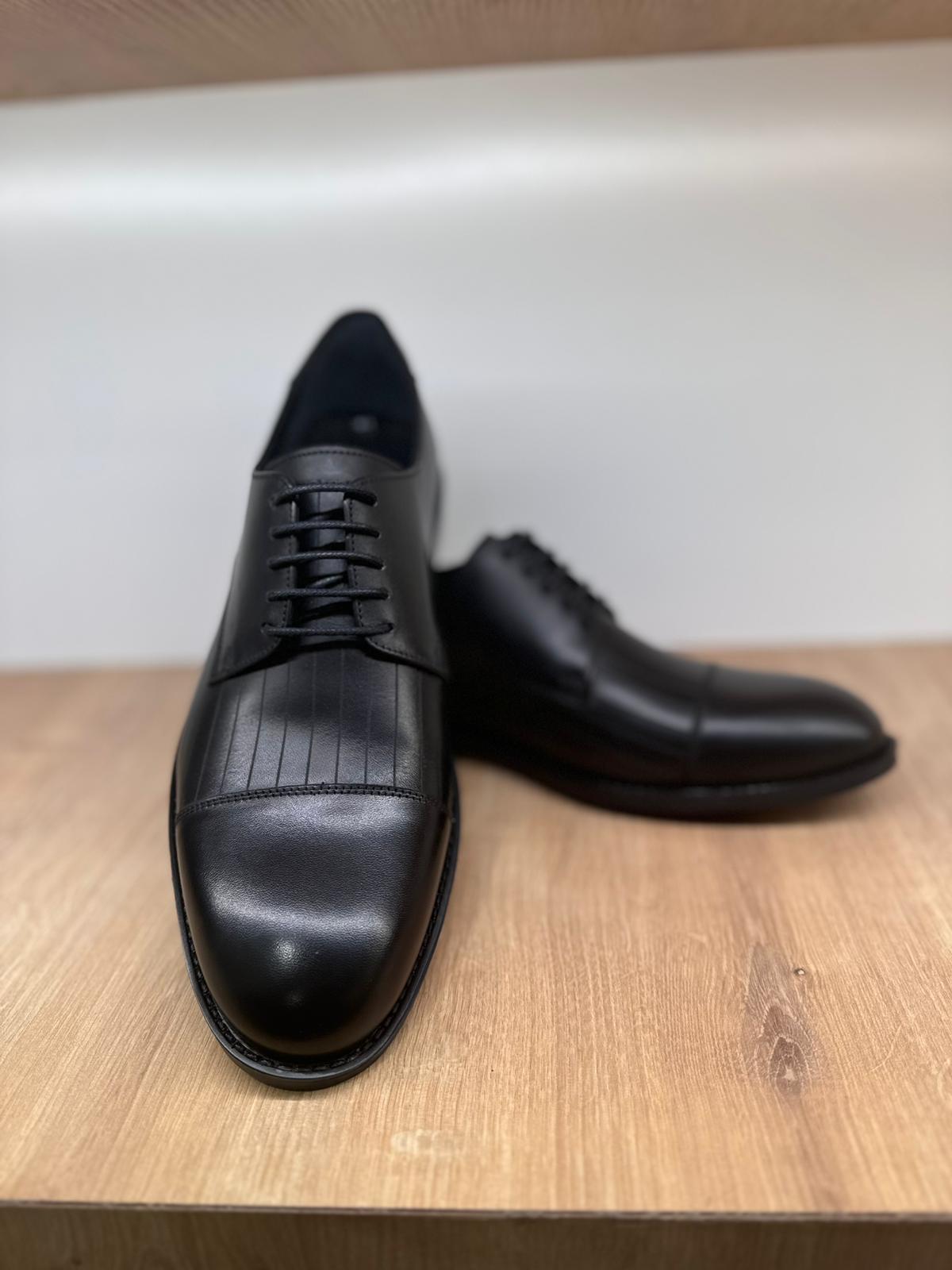 Hakiki Deri Şerit Detaylı Oxford Erkek Ayakkabı – Siyah