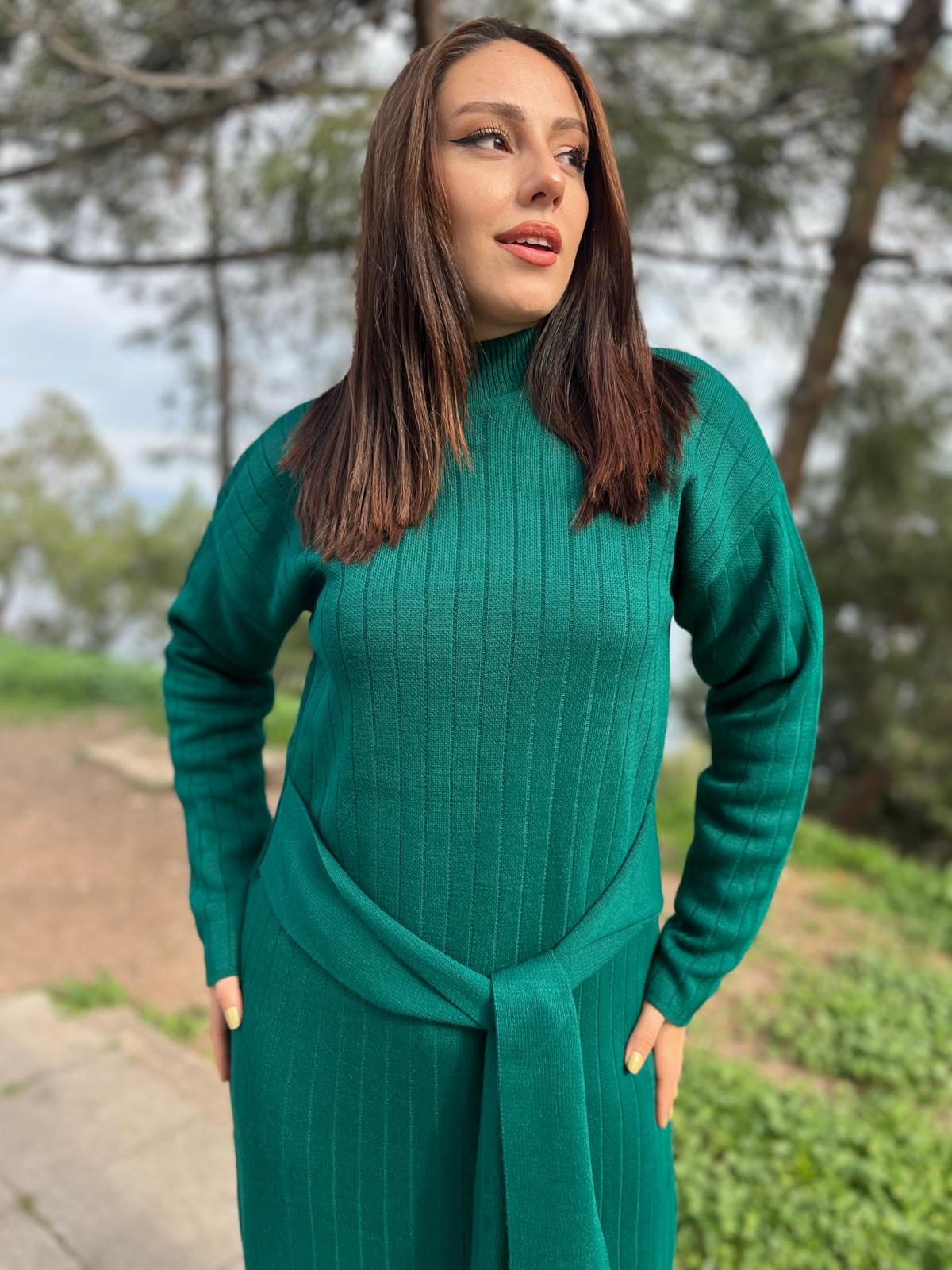 KUŞAKLI BAĞLAMALI YARI BOĞAZLI ESNEK MERSERİZE TRİKO KUMAŞ ELBİSE