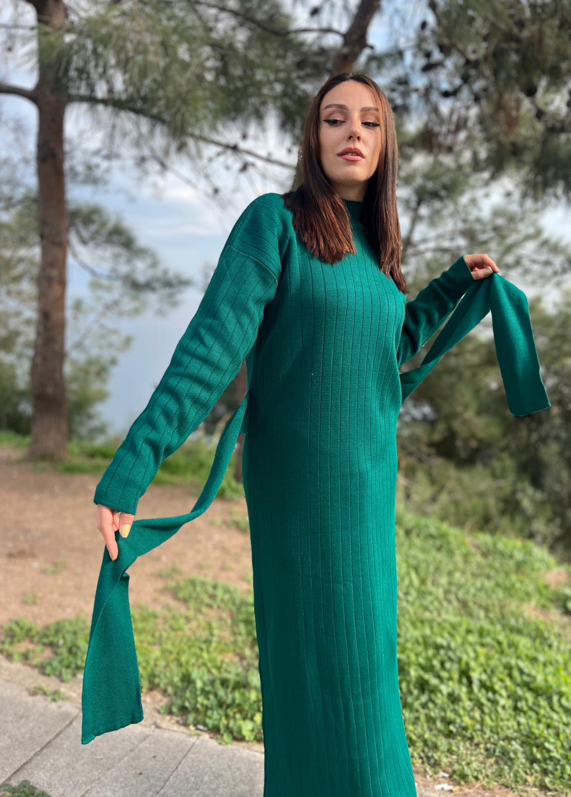 KUŞAKLI BAĞLAMALI YARI BOĞAZLI ESNEK MERSERİZE TRİKO KUMAŞ ELBİSE