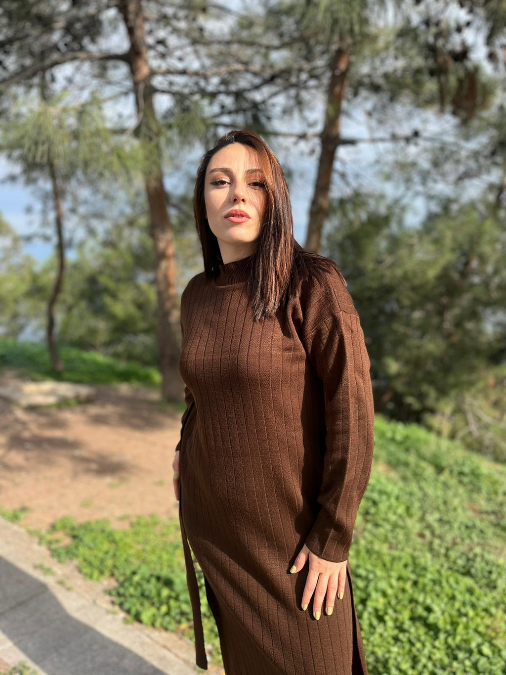 KUŞAKLI BAĞLAMALI YARI BOĞAZLI ESNEK MERSERİZE TRİKO KUMAŞ ELBİSE