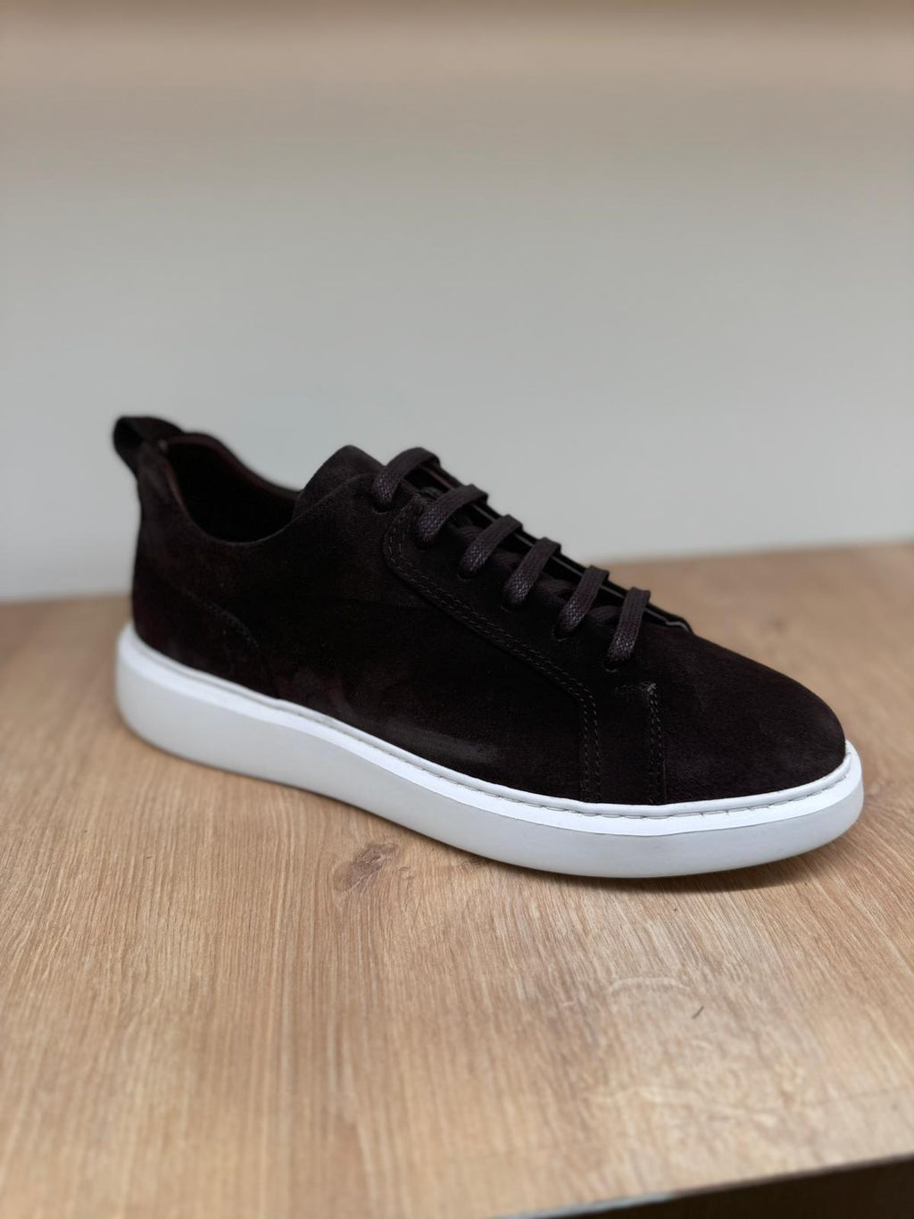 Süet Deri Bağcıklı Günlük Erkek Sneaker