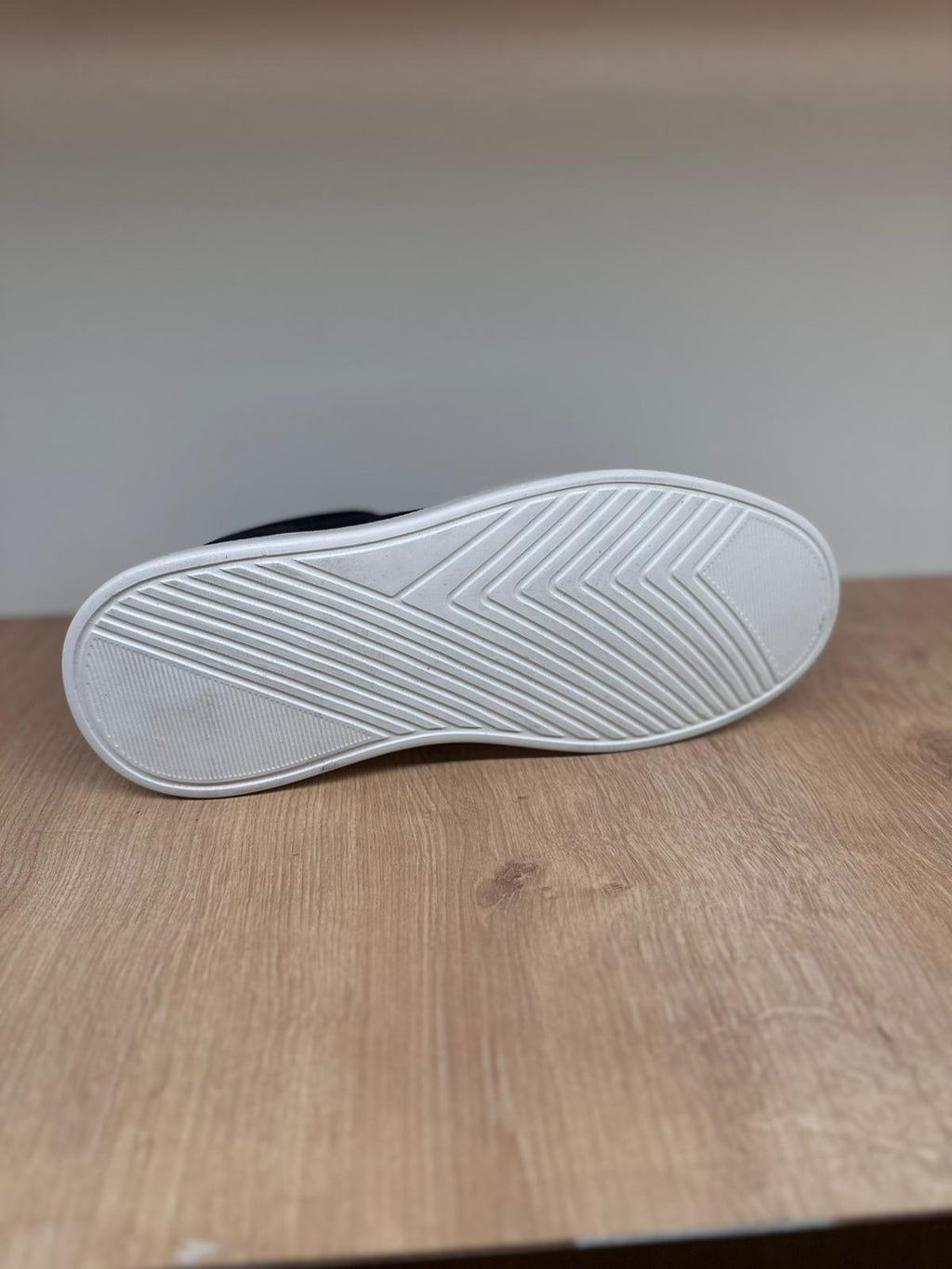 Süet Deri Bağcıklı Günlük Erkek Sneaker