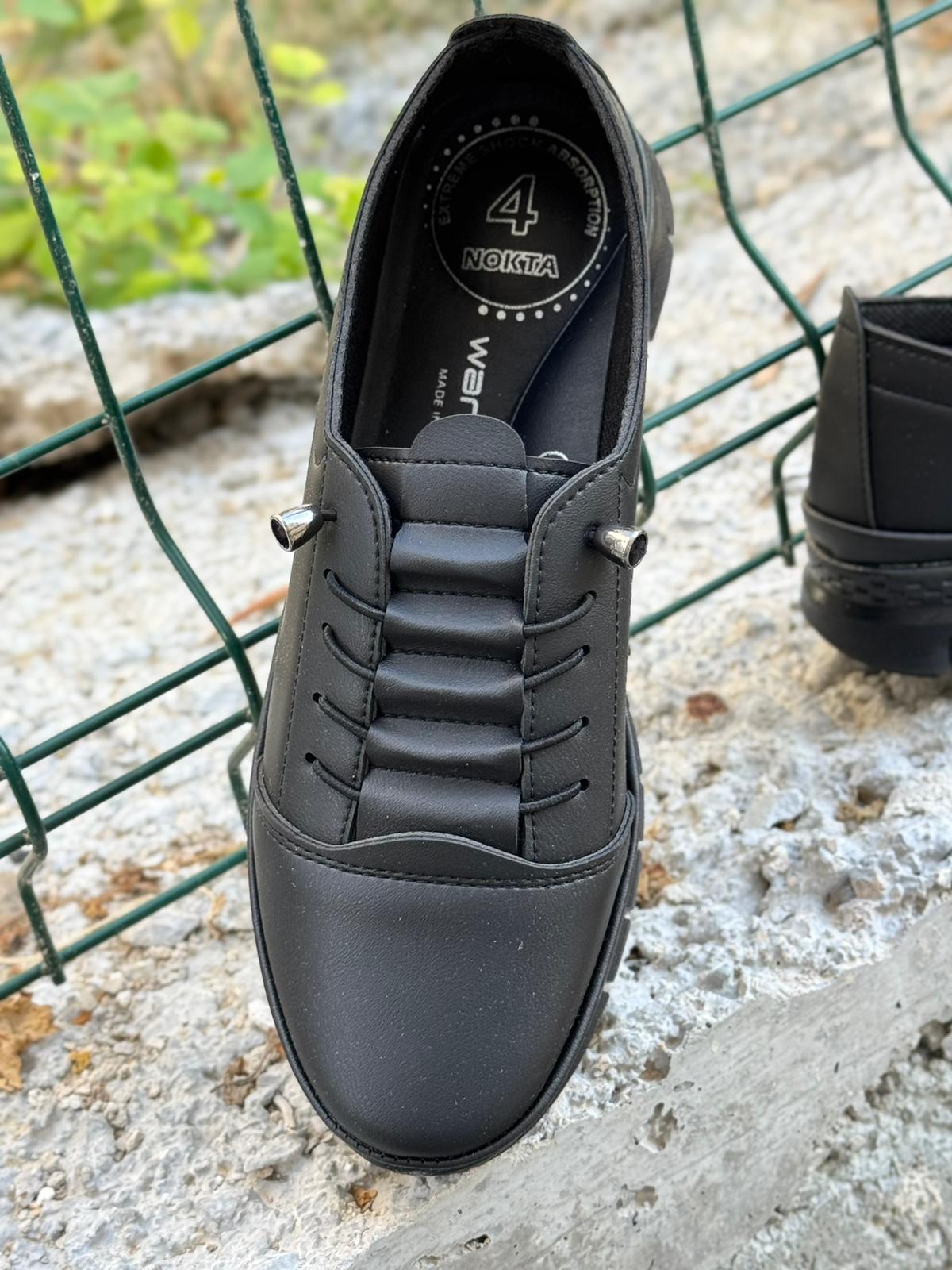 BAYRAKÇIOĞLU SÜS BAĞLAMALI ESNEK ORTOPEDİK KADIN AYAKKABI