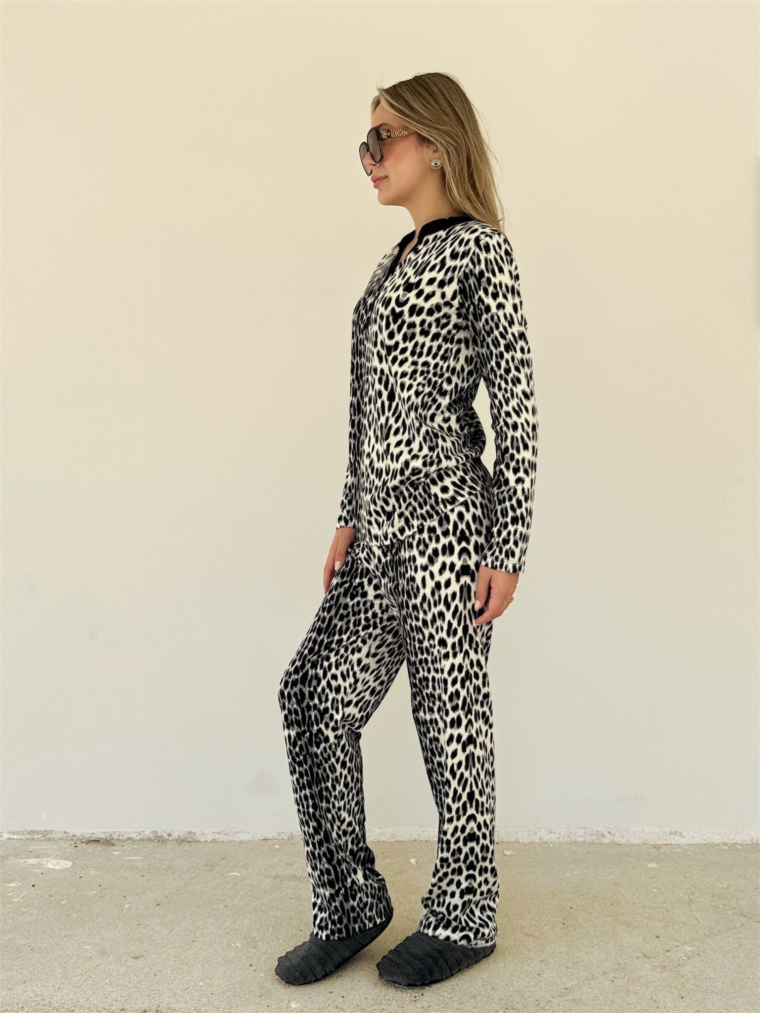 Leopar Desen Kışlık Pijama Takımı