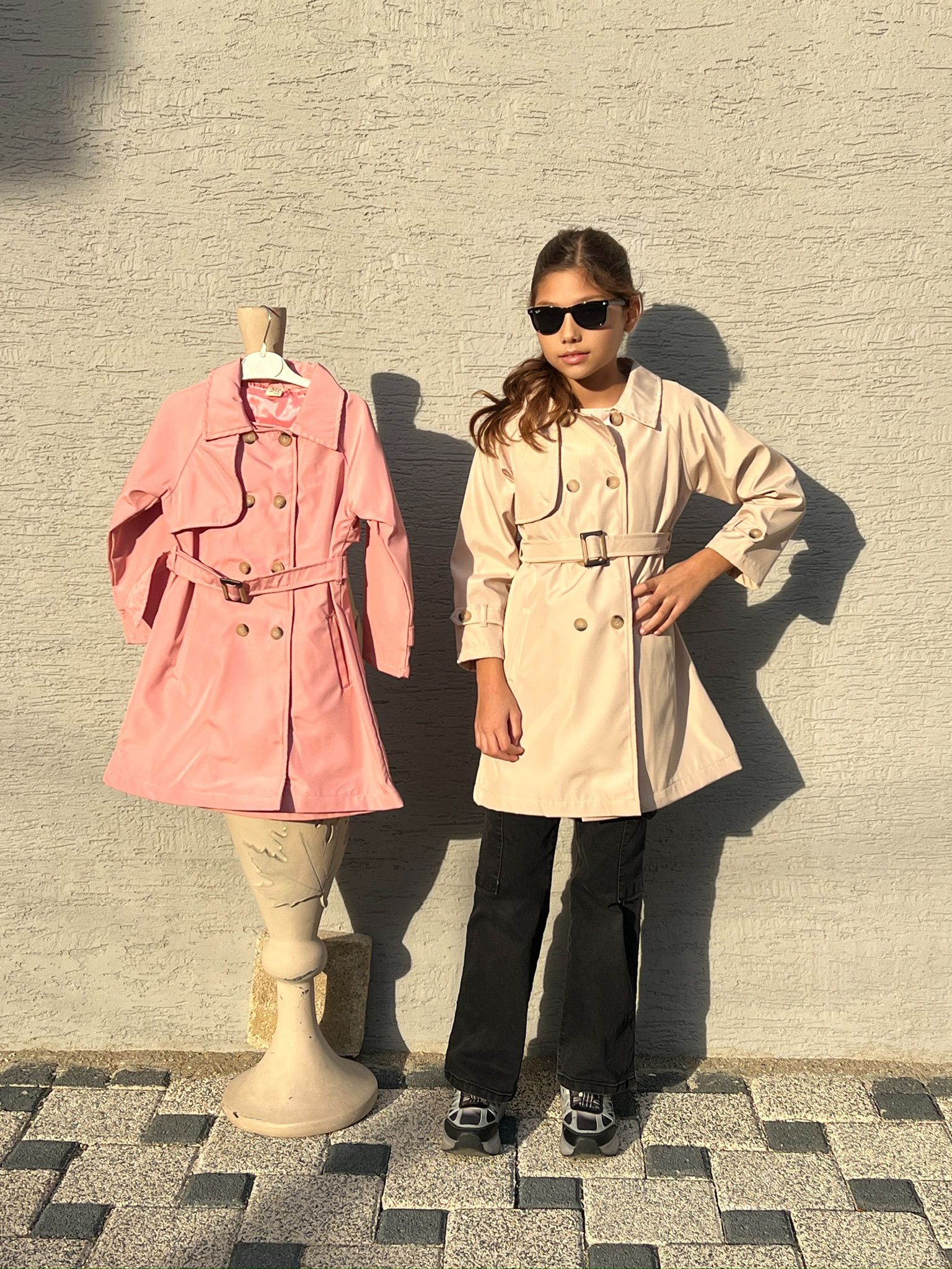 3-12 YAŞ ÇOCUK İÇ ASTARLI DÜĞMELİ ÇİFT CEPLİ VE KEMERLİ BONDED SU GEÇİRMEZ KUMAŞ TRENÇKOT