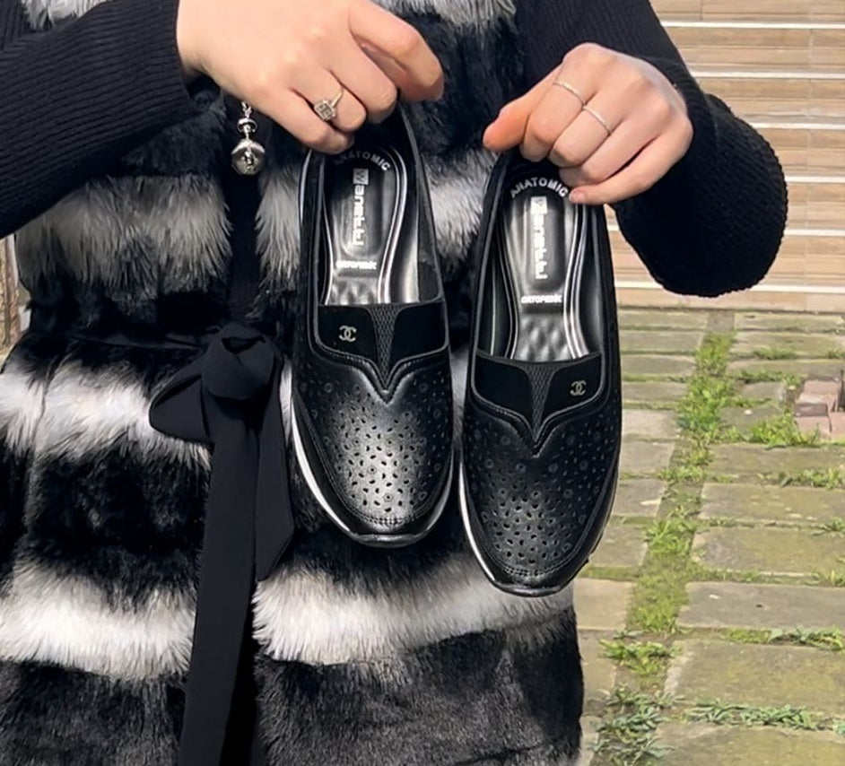 YAZLIK DELİKLİ HAVA ALAN ORTOPEDİK ANNE AYAKKABISI BABET AYAKKABI